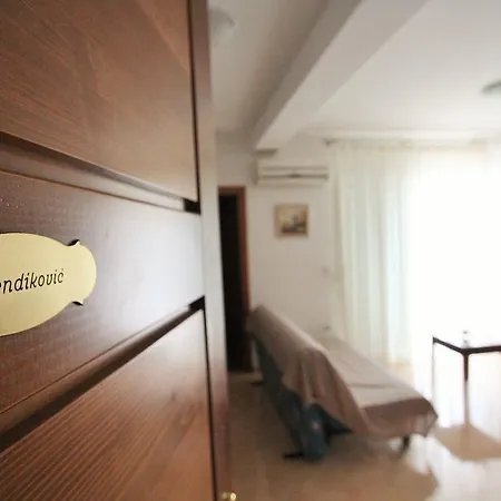 Apartamento Peaceful In Croatia With Terrace Poreč