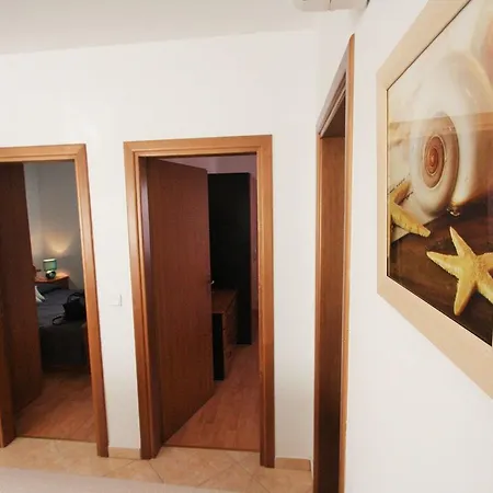 Apartamento Peaceful In Croatia With Terrace Poreč
